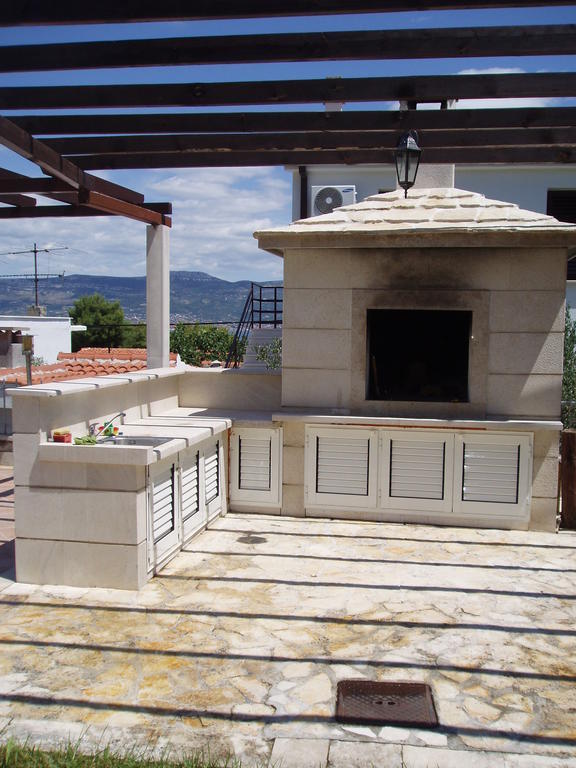 Apartments Romana Slatine Exterior foto
